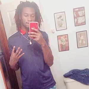 Meet your Posher, Casey